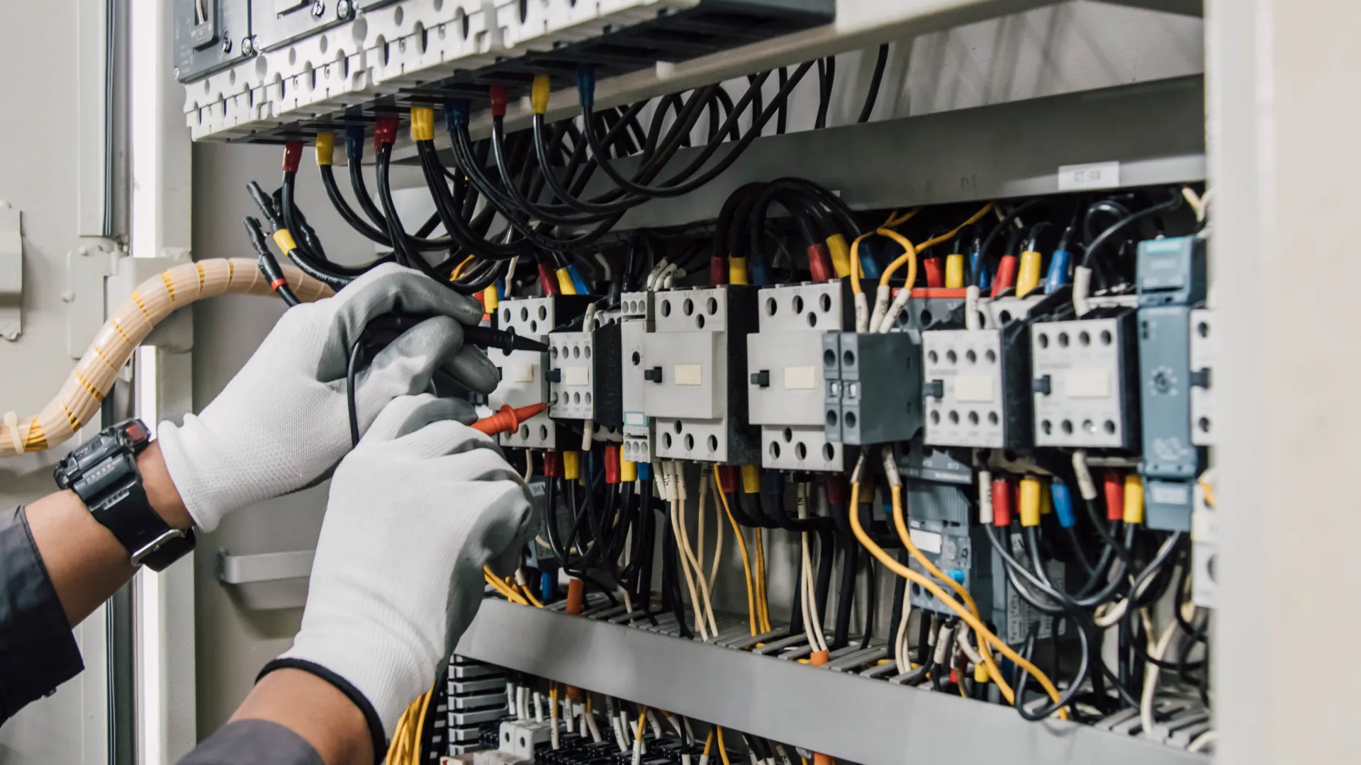 Full home electrical wiring and conduit installation